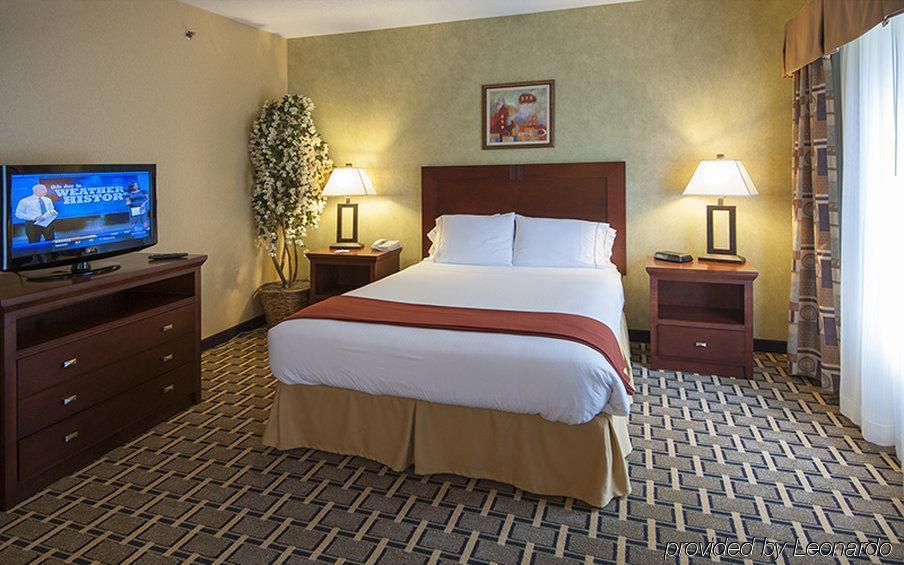 Holiday Inn Express Hotel & Suites Youngstown North-Warren/Niles, An Ihg Hotel Pokój zdjęcie
