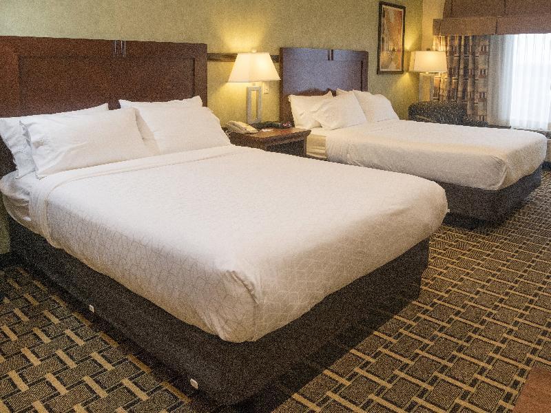 Holiday Inn Express Hotel & Suites Youngstown North-Warren/Niles By Ihg Zewnętrze zdjęcie