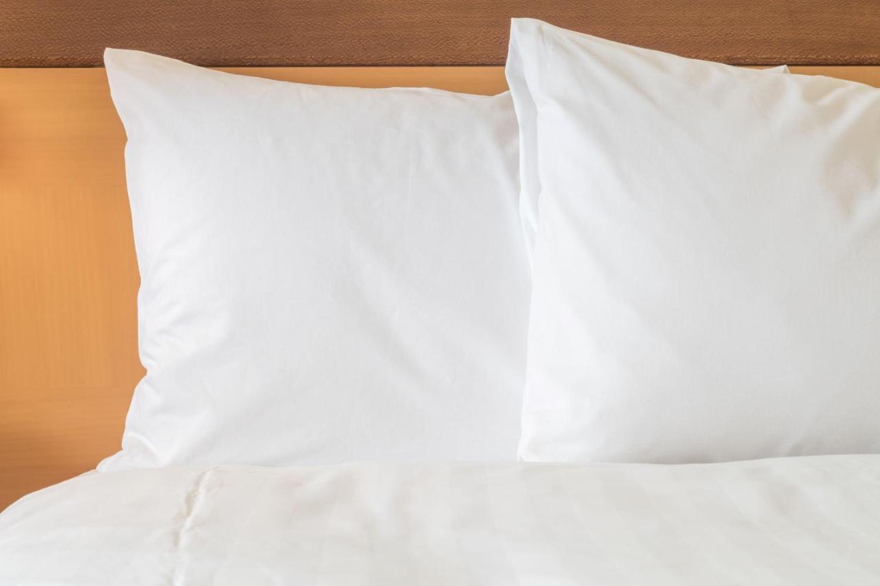 Holiday Inn Express Hotel & Suites Youngstown North-Warren/Niles By Ihg Zewnętrze zdjęcie